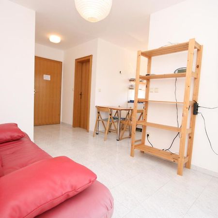 Apartments With A Parking Space Mandre, Pag - 6405 Kolan Δωμάτιο φωτογραφία